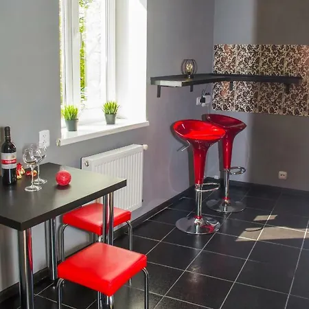 Modern Red * Львів